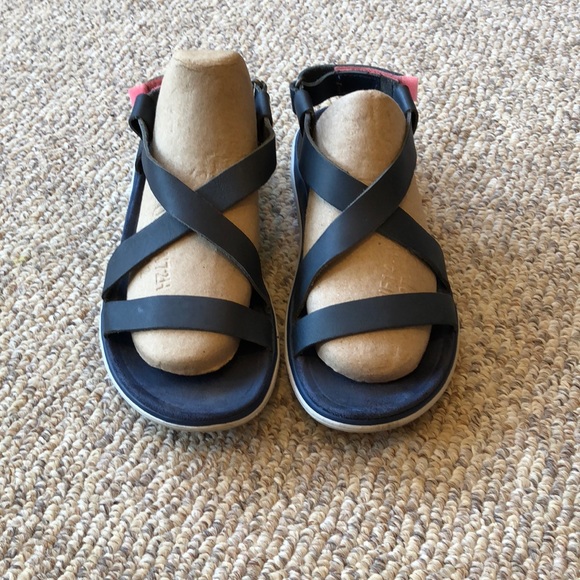 teva terra float livia